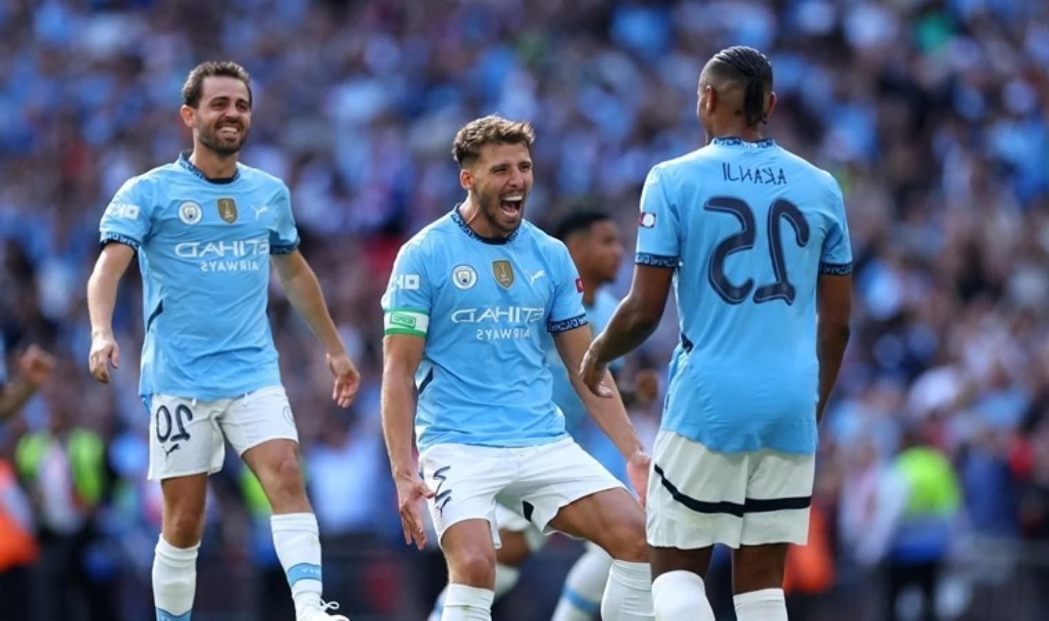 Penaltı atışları sonucunda City, United'ı mağlup ederek Community Shield'i kazandı!