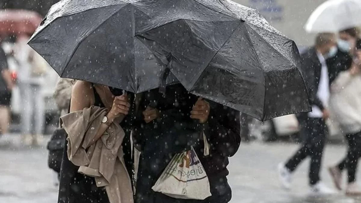 Meteoroloji son haritayı yayınladı:  Sağanak yağış alarmı var!